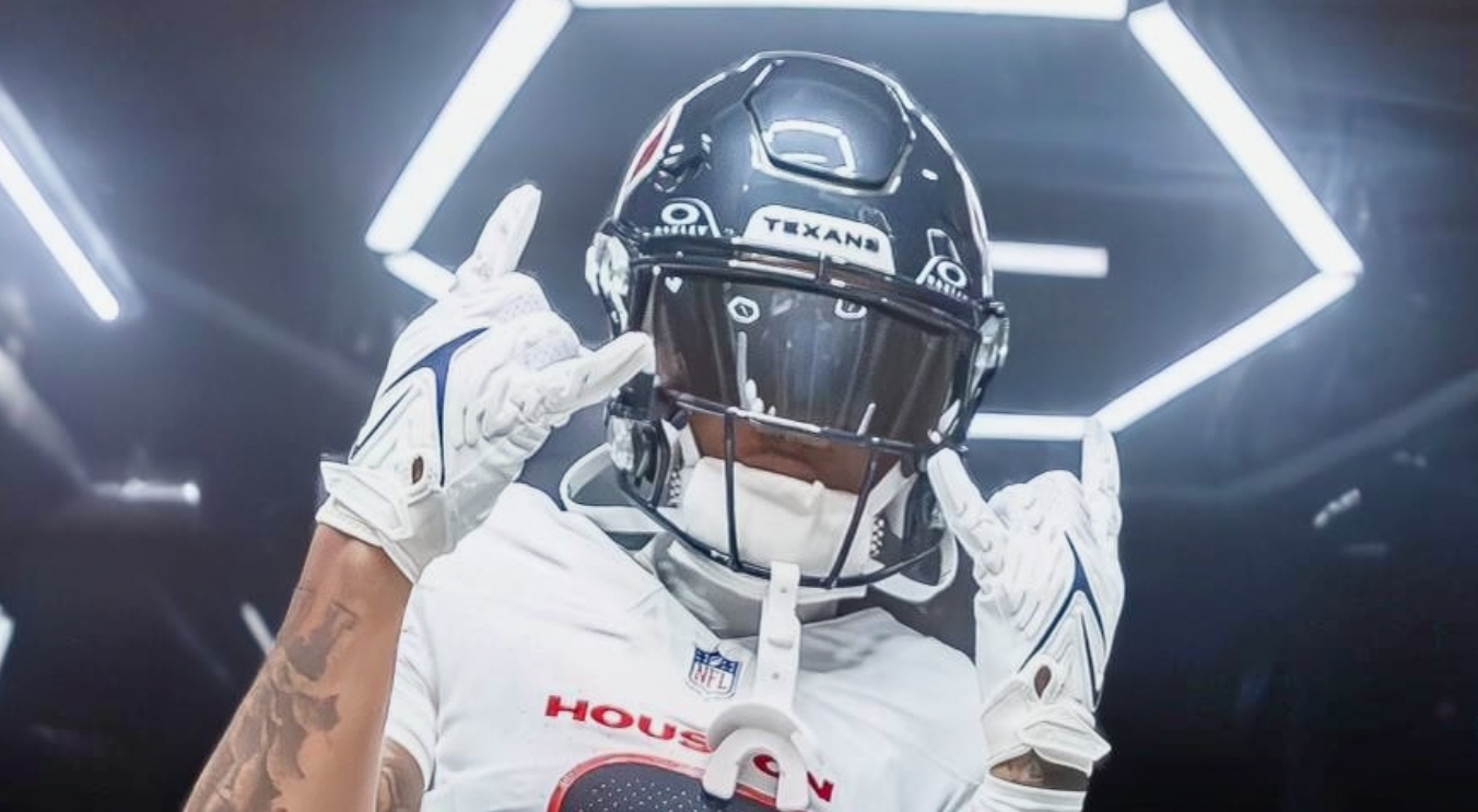PHOTO  Houston Texans 2024 Sick New Uniforms Have Leaked Fans Are Loving Them 