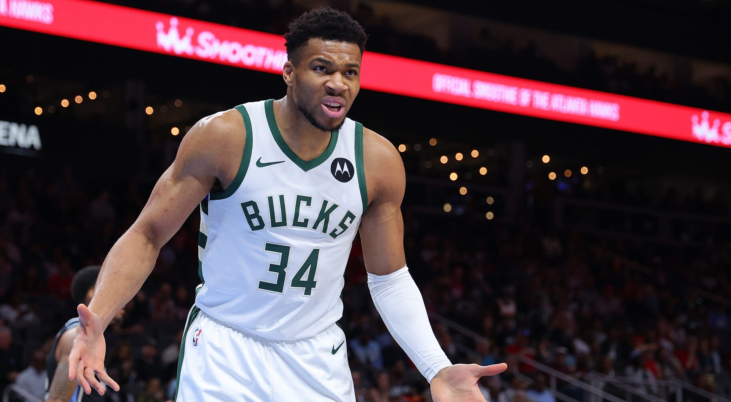 Is Giannis Antetokounmpo Playing Tonight Vs The Knicks? Latest Injury ...