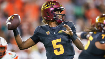 Jaden Rashada throwing a football