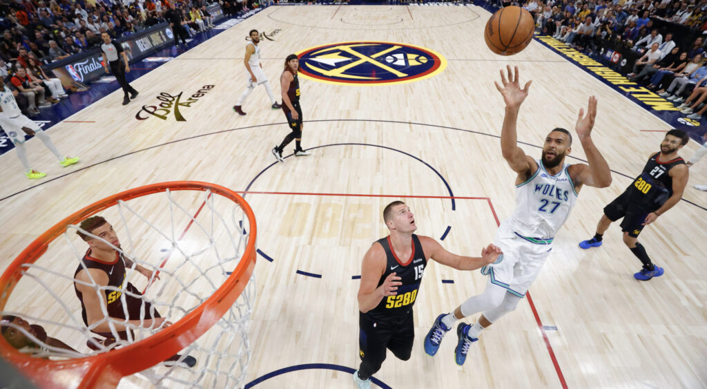 Rudy Gobert’s Hilarious Fadeaway Buzzer-Beater Has Taken the Internet by Storm