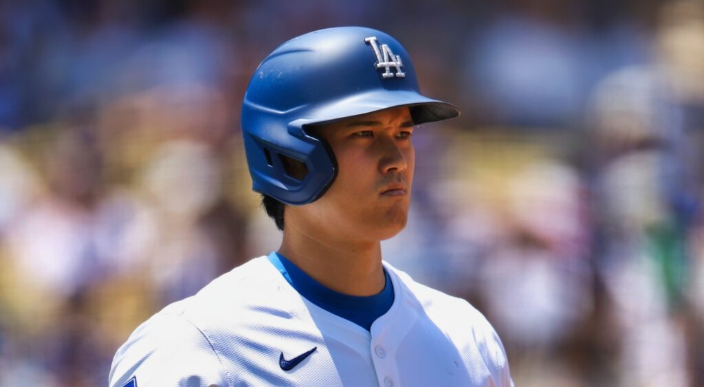 Shohei Ohtani of Los Angeles Dodgers looking on.