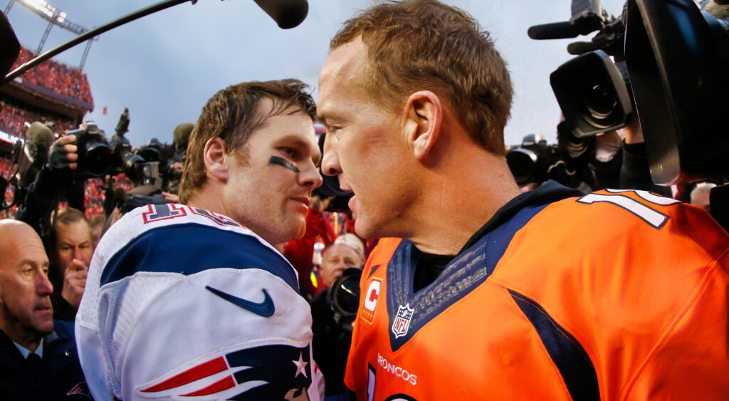 Tom Brady embracing Peyton Manning