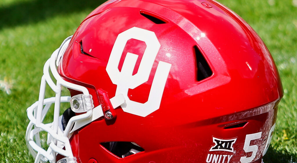 Oklahoma Sooners helmet