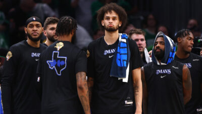 Mavericks cause rating drop