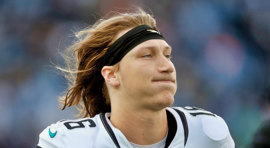 Trevor Lawrence of Jacksonville Jaguars looking on.