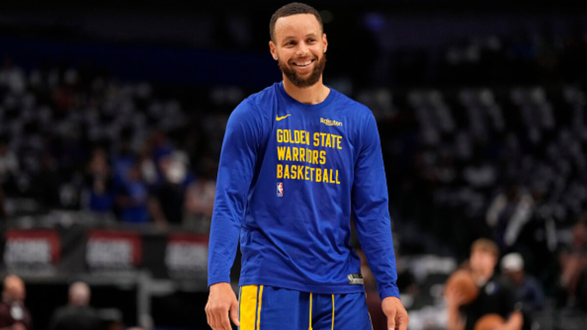 Golden State Warriors Teams Up Stephen Curry With $114 Million Star In ...