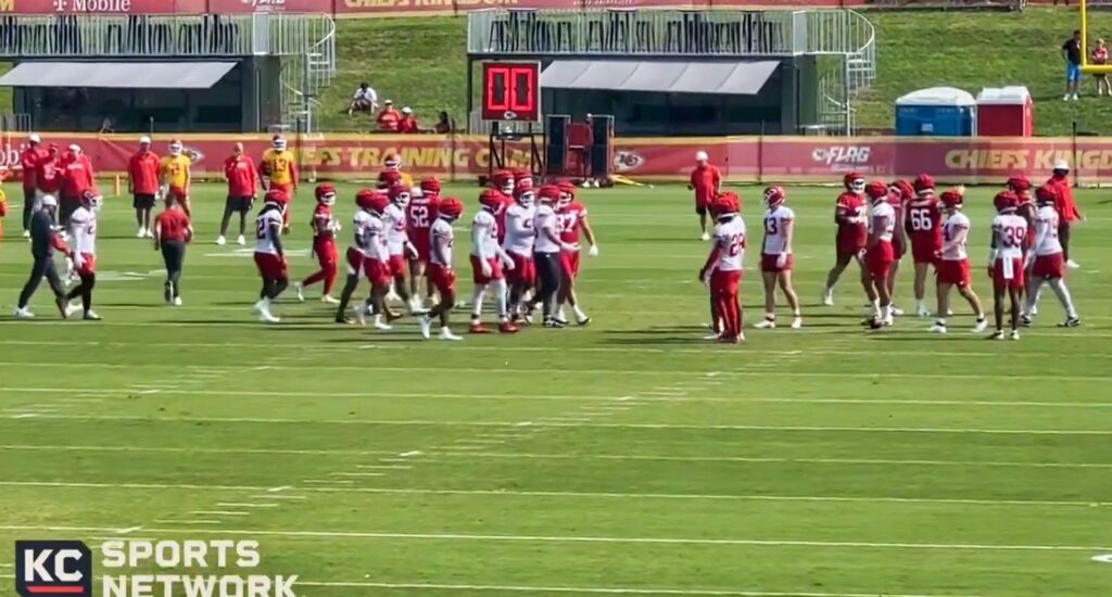 Kadarius Toney and Travis Kelce fight with Chiefs teammates during training camp practice.