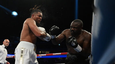 Derek Chisora defeats Joe Joyce