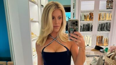 Kelly Stafford posing in mirror