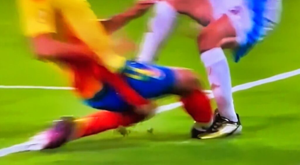 Lionel Messi injured on the pitch