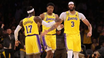 Los Angeles Lakers, Zach Lowe