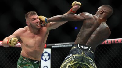 Dricus Du Plessis fight with Israel Adesanya at UFC 305