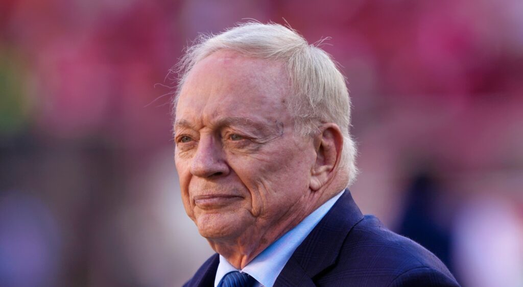 Jerry Jones of Dallas Cowboys looking on.