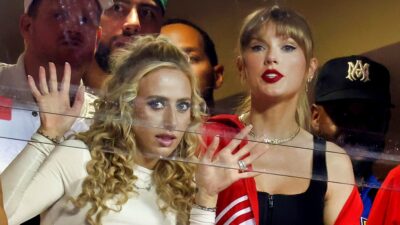 Brittany Mahomes and Taylor Swift in skybox