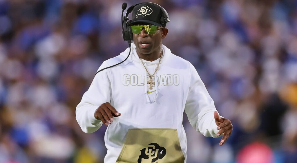 Colorado Buffaloes HC Deion Sanders on sdelines