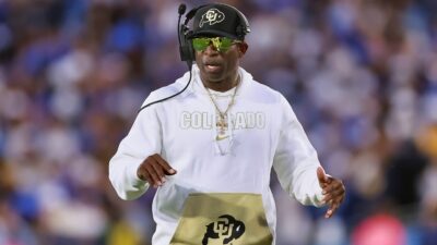 Colorado Buffaloes HC Deion Sanders on sdelines