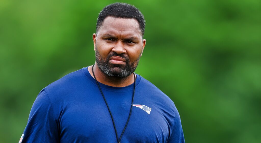 Jerod Mayo at Patriots practice.