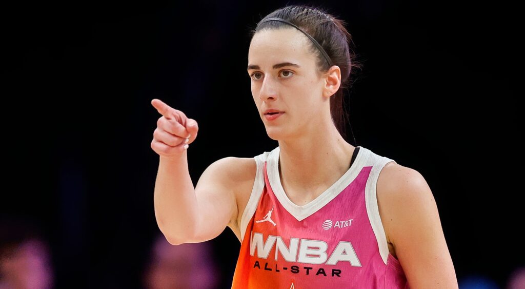 Indiana Fever rookie Caitlin Clark pointing