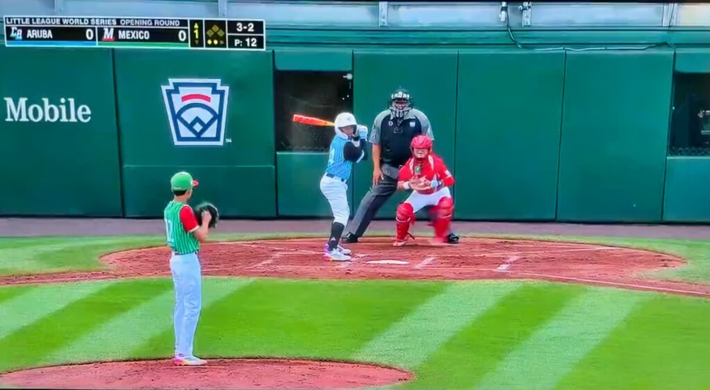 Antonio Guerrero pitching for Mexico at the Little League World Series.