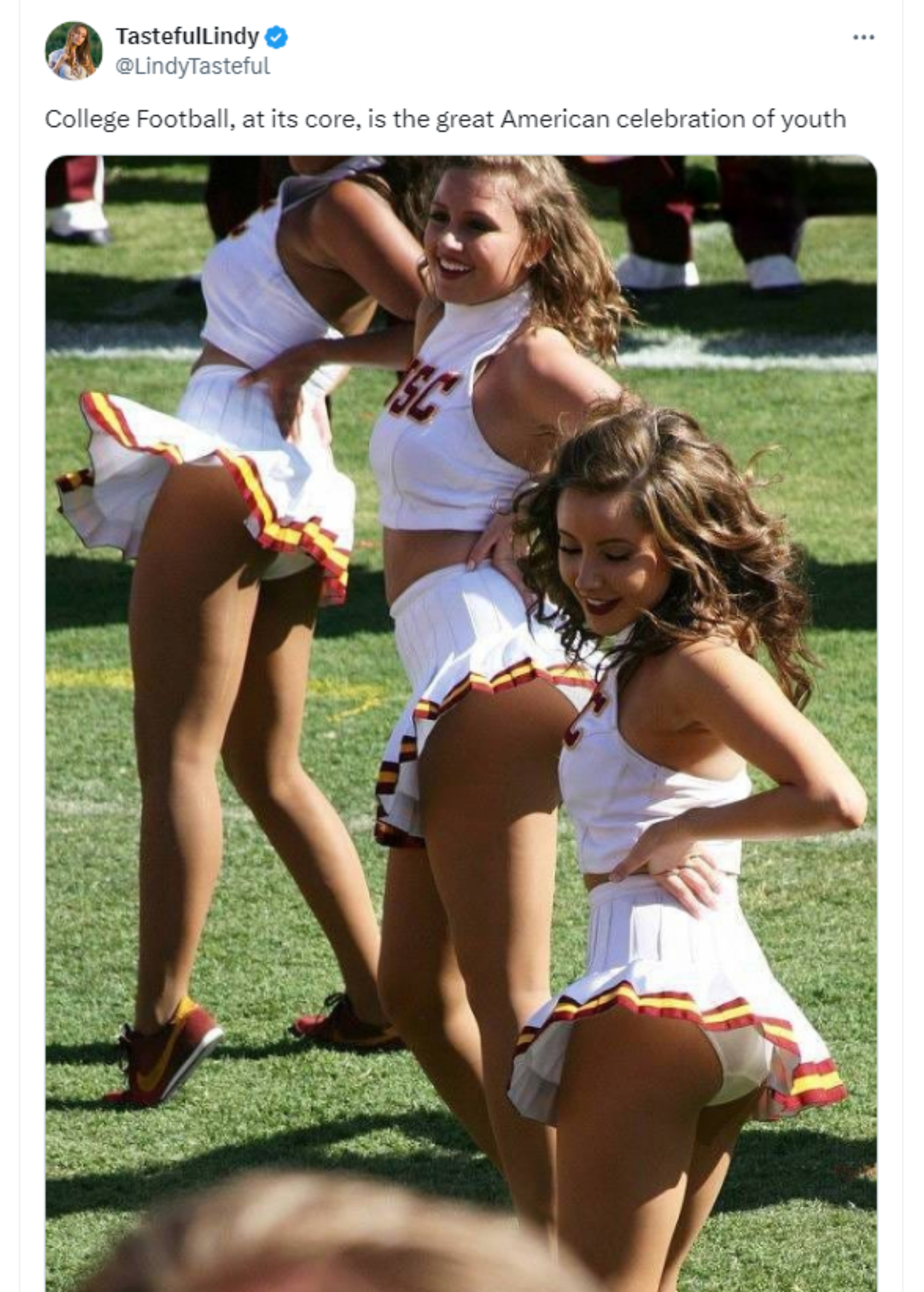 USC Cheerleaders