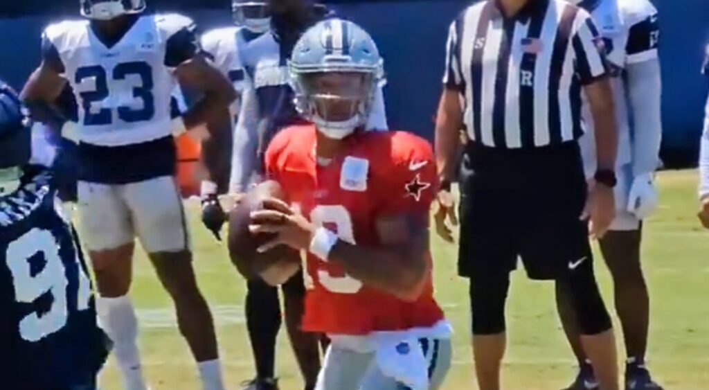 Dallas Cowboys quarterback Trey Lance looking to throw in practice.