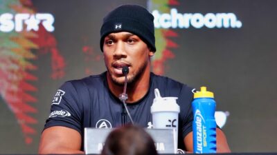 Anthony Joshua not retiring