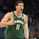 Bucks won't trade Brook Lopez