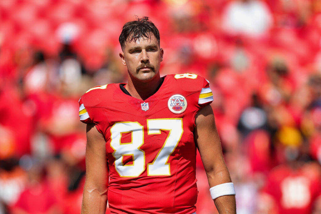 3 SH0CKING NFL Reasons Explaining to Fans Why Travis Kelce is Off to a