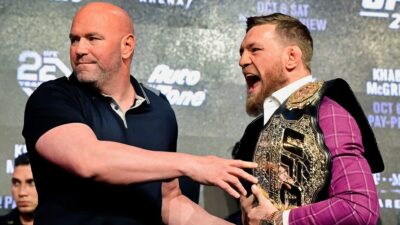 Dana White visits Conor McGregor's pub