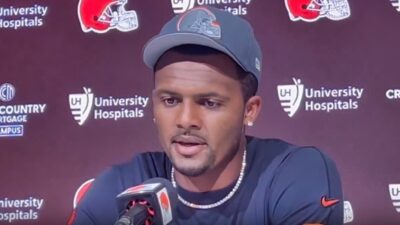 Deshaun Watson speaking to reporters