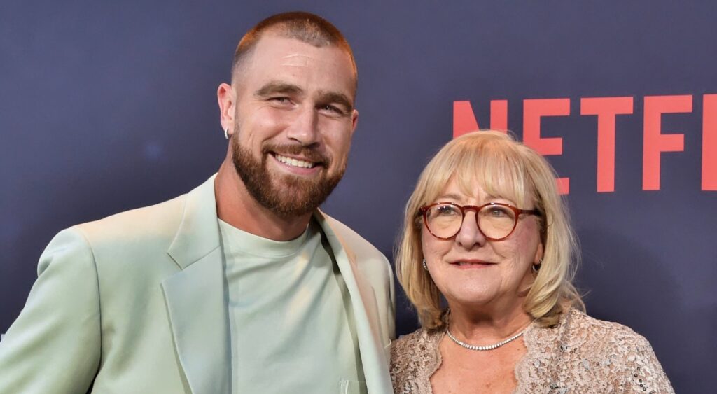 Travis Kelce and Donna Kelce posing