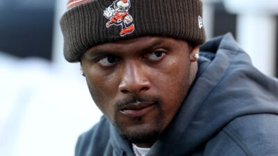 Deshaun Watson on bench