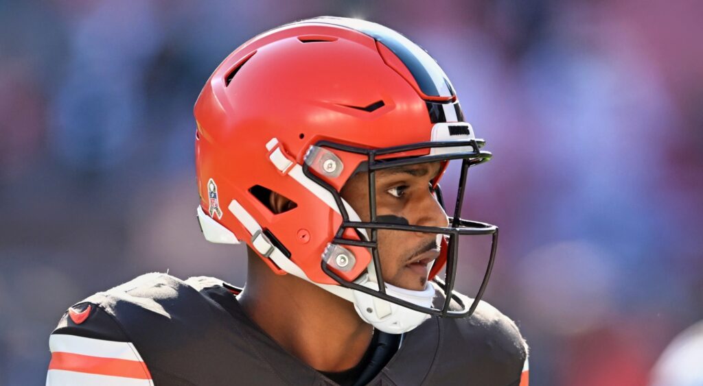 Deshaun Watson of Cleveland Browns looking on.