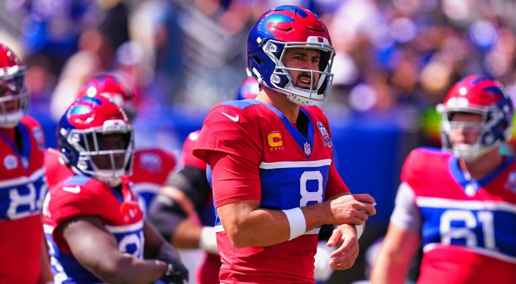 New York Giants QB Daniel Jones wearing the team's alternate uniform