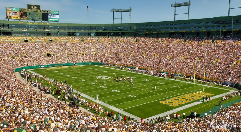 How Fan Ownership Works For The Green Bay Packers? Everything You Need To Know About The Only NFL Team Owned By It’s Fans