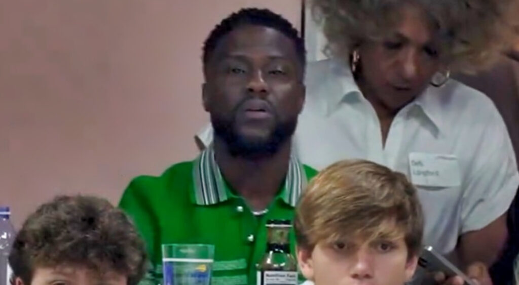 Kevin Hart watching tennis