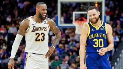 LeBron James and Stephen Curry mock trade