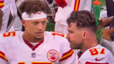 Patrick Mahomes speaking to Travis Kelce