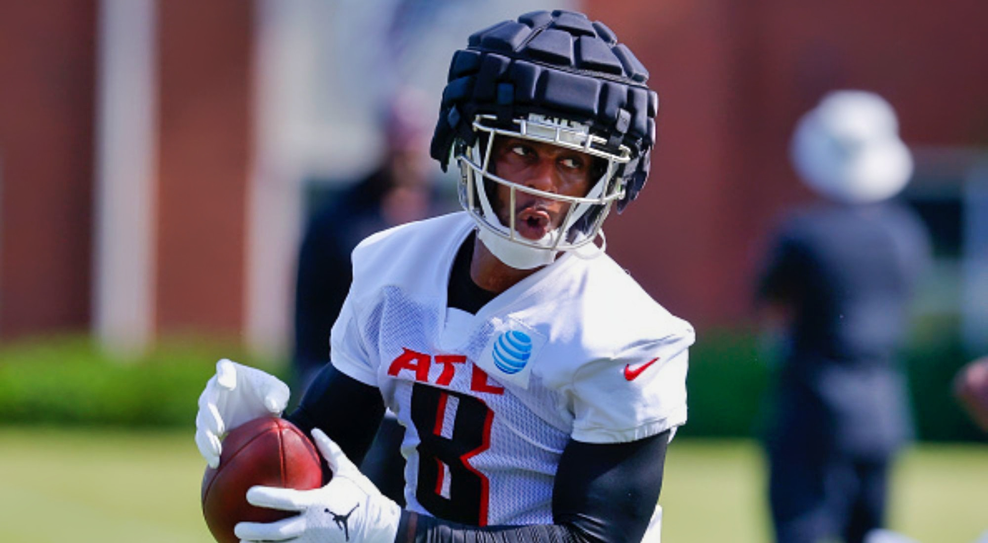 Kyle Pitts while wearing a Guardian protective helmet cap