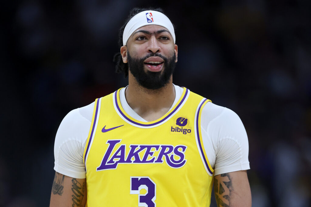 Los Angeles Lakers find themselves among the least likely teams to win the title this year.