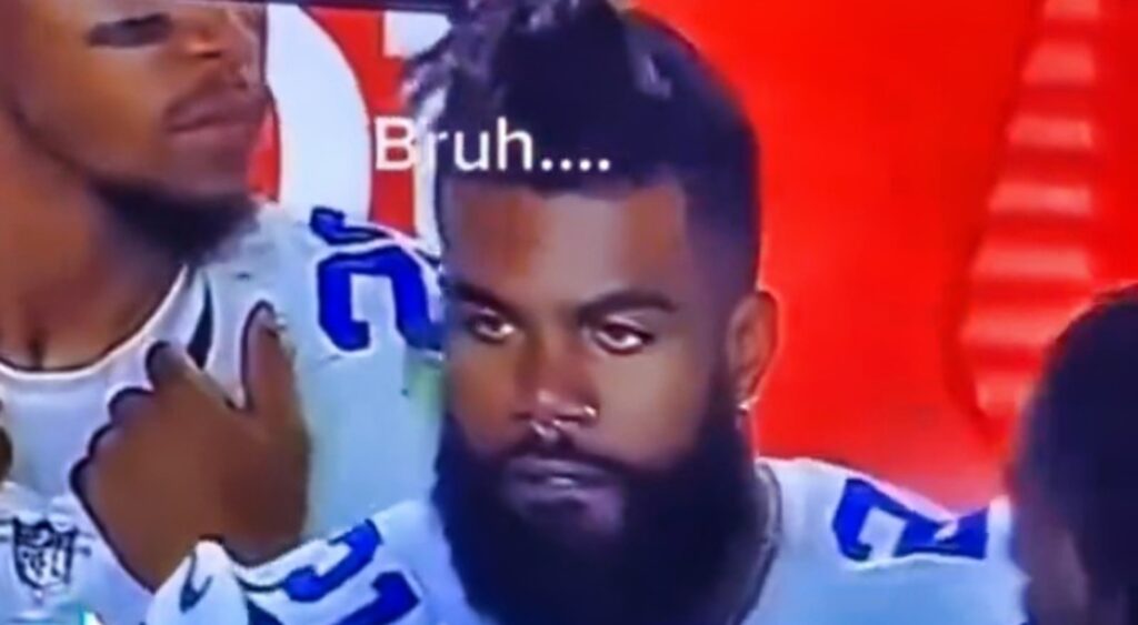 Ezekiel Elliott on the sidelines