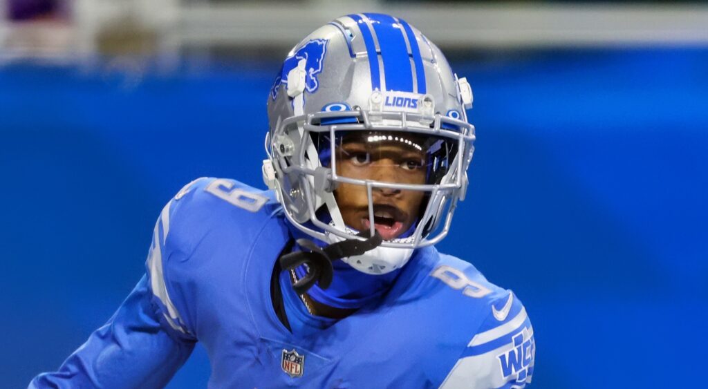 Jameson Williams of Detroit Lions looking on.