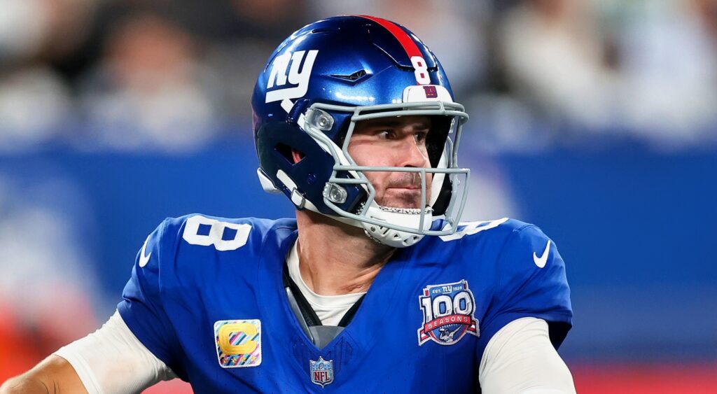 Daniel Jones of New York Giants looking to pass.