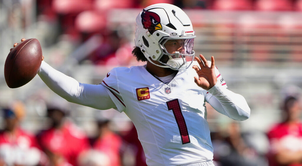 Kyler Murray throwing a football