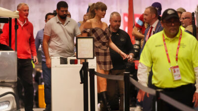 Taylor Swift Arriving at Chiefs game