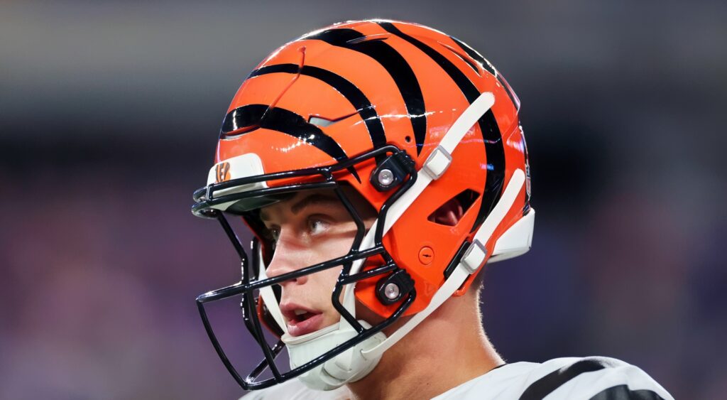 Joe Burrow of Cincinnati Bengals looking on.