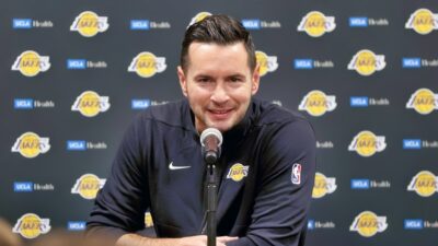 JJ Redick shares his confidence in guiding the Lakers