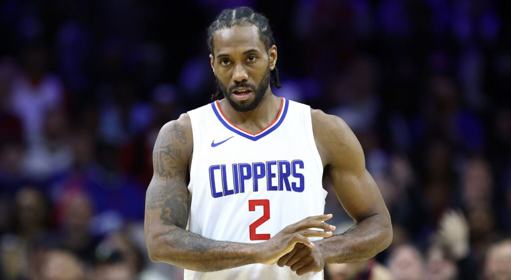 Kawhi Leonard of the LA Clippers reacts during the fourth quarter against the Philadelphia 76ers at the Wells Fargo Center