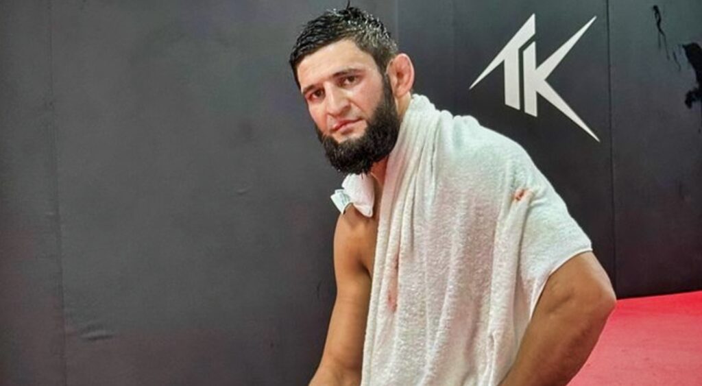 Khamzat Chimaev Reveals Depression Before His Fight