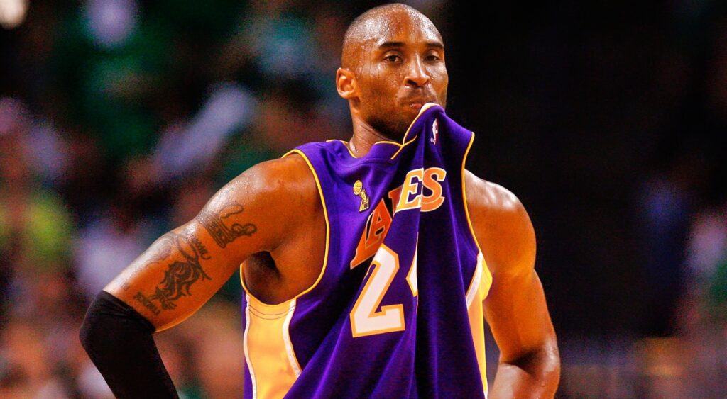 Kobe Bryant is omitted in leading scorers list